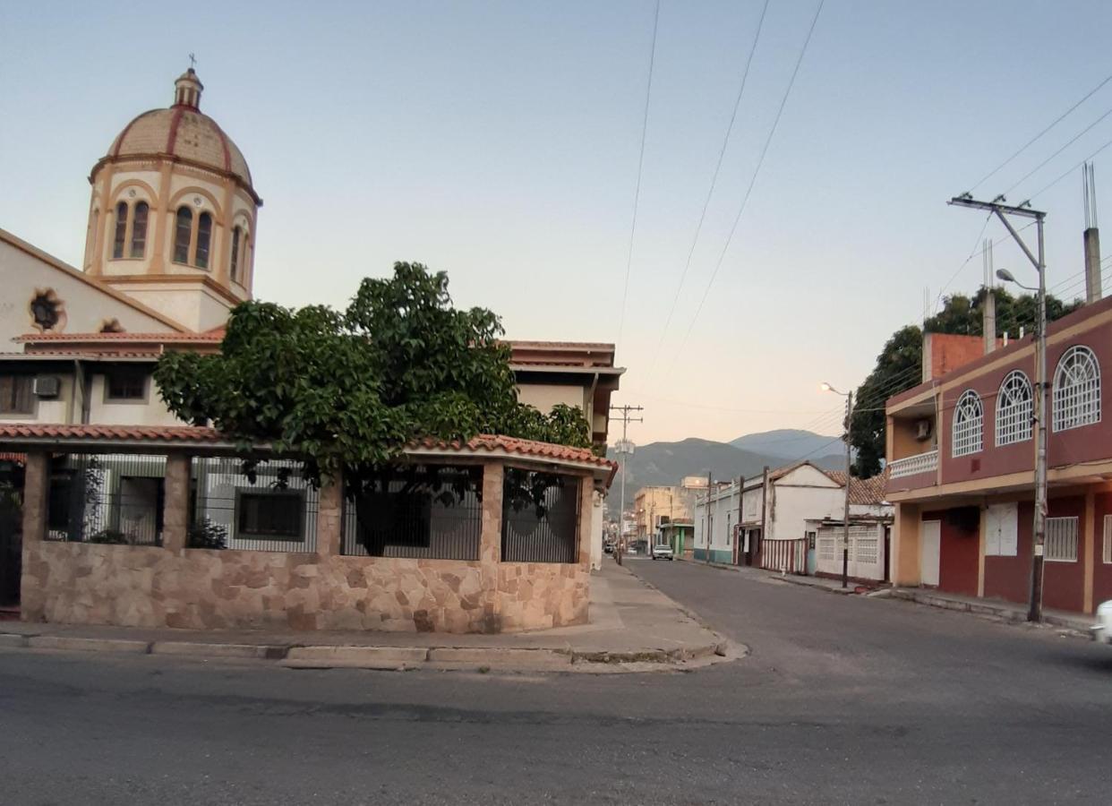 Hotel Casa Colonial San Antonio del Tachira Bagian luar foto